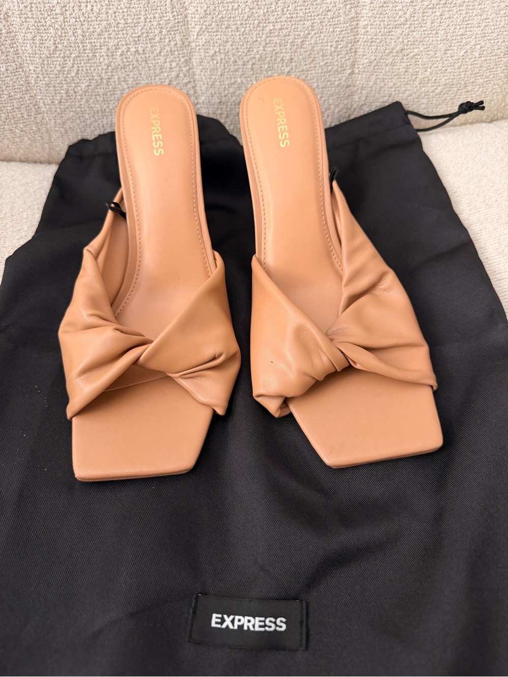 Express Women's Tan top Knot Slip on kitten heels sz10